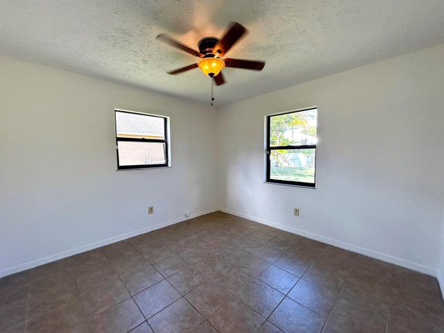 1013 SW Mataro Avenue, Port St Lucie, FL 34953