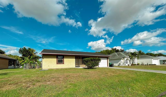 1013 SW Mataro Avenue, Port St Lucie, FL 34953