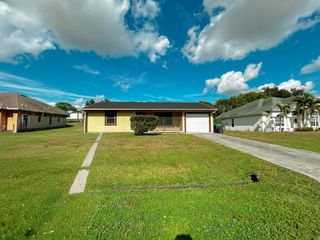 1013 SW Mataro Avenue, Port St Lucie, FL 34953