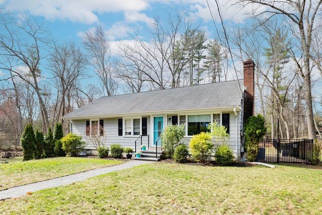 40 Chestnut Street, North Reading, MA 01864