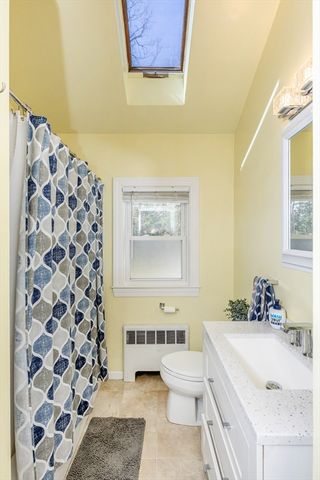 40 Chestnut Street, North Reading, MA 01864