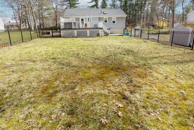 40 Chestnut Street, North Reading, MA 01864