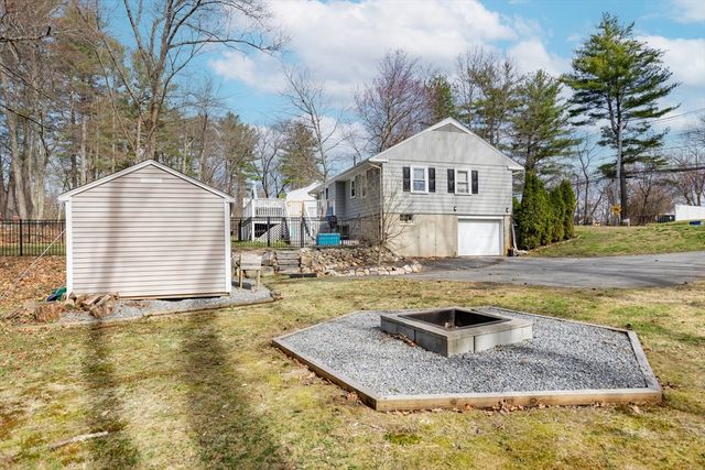 40 Chestnut Street, North Reading, MA 01864