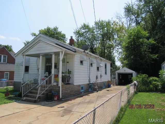 210 Habecking Drive, St Louis, MO 63137
