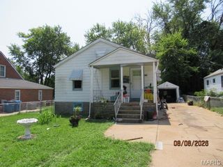 210 Habecking Drive, St Louis, MO 63137