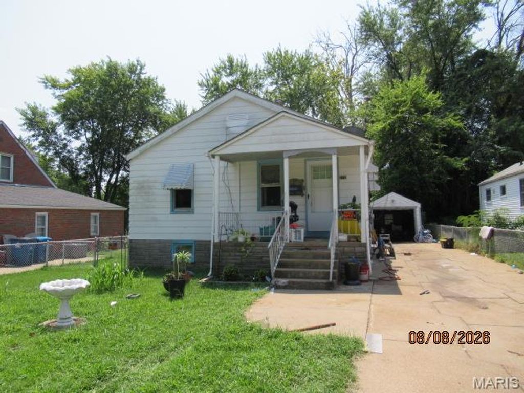 210 Habecking Drive, St Louis, MO 63137