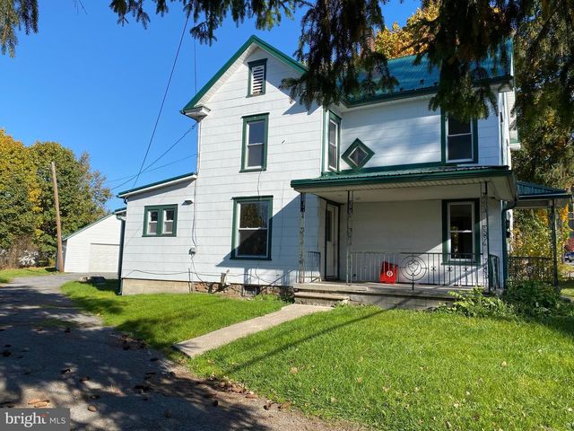 117 S MAIN ST, Pleasant Gap, PA 16823