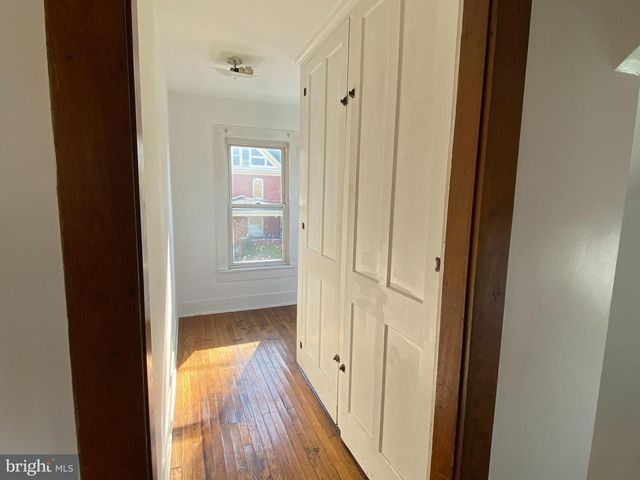 117 S MAIN ST, Pleasant Gap, PA 16823