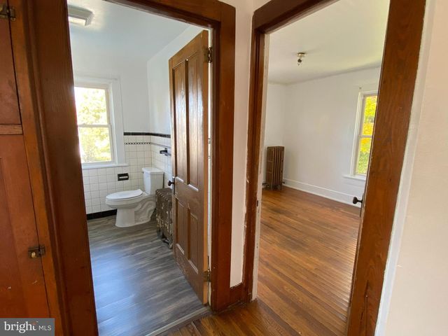 117 S MAIN ST, Pleasant Gap, PA 16823