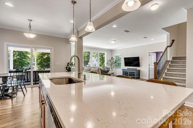 5670 Galloway Drive, Midland, NC 28107