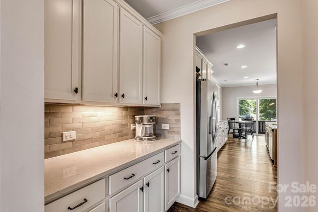 5670 Galloway Drive, Midland, NC 28107