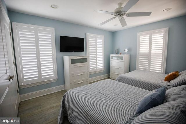 408 ILLINOIS AVE, Wildwood, NJ 08260