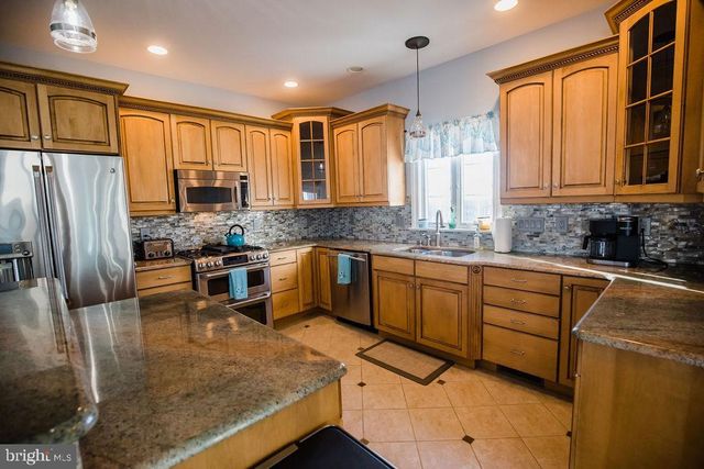 408 ILLINOIS AVE, Wildwood, NJ 08260