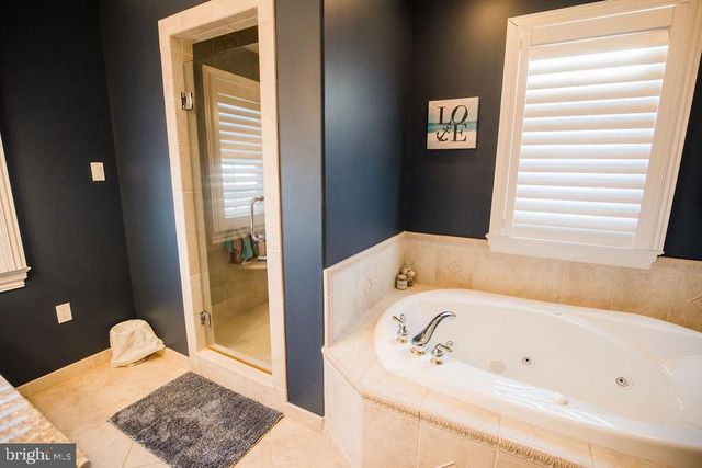 408 ILLINOIS AVE, Wildwood, NJ 08260