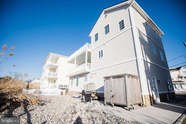 408 ILLINOIS AVE, Wildwood, NJ 08260