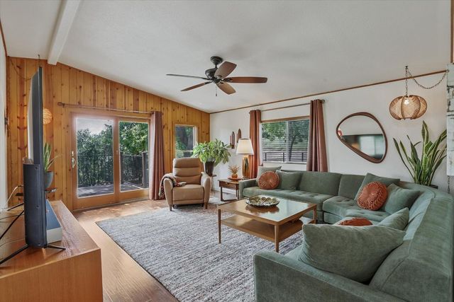 4221 Lakeview Dr, Ione, CA 95640