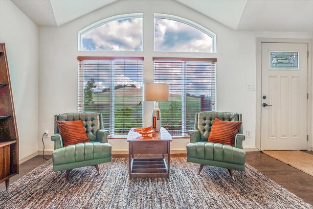 4221 Lakeview Dr, Ione, CA 95640
