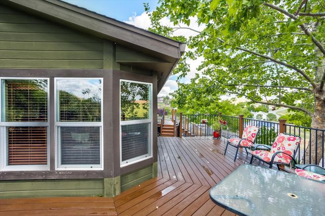 4221 Lakeview Dr, Ione, CA 95640