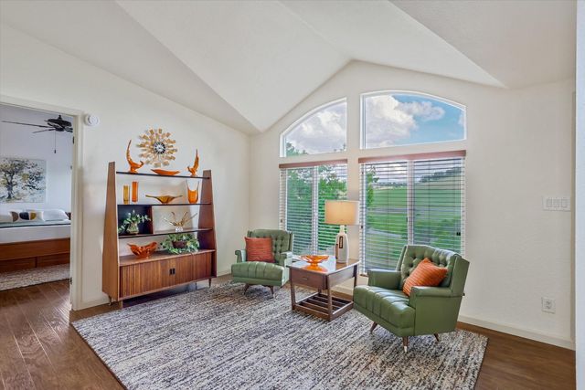 4221 Lakeview Dr, Ione, CA 95640