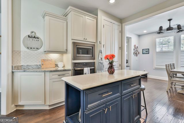 252 Spruce Pine Circle, Peachtree City, GA 30269