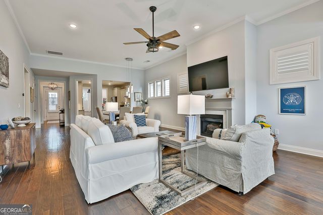 252 Spruce Pine Circle, Peachtree City, GA 30269