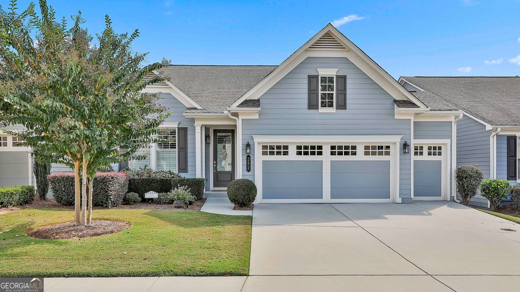 252 Spruce Pine Circle, Peachtree City, GA 30269
