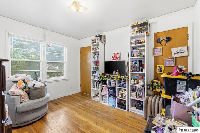 5829-5831 Lafayette Avenue, Omaha, NE 68132