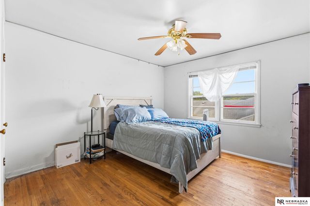 5829-5831 Lafayette Avenue, Omaha, NE 68132