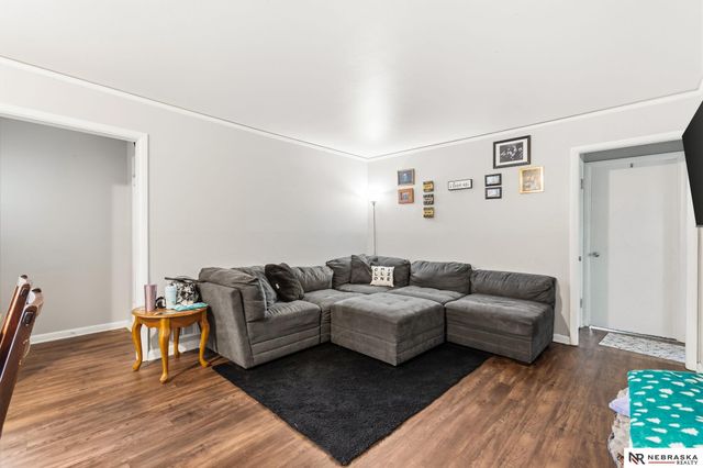 5829-5831 Lafayette Avenue, Omaha, NE 68132