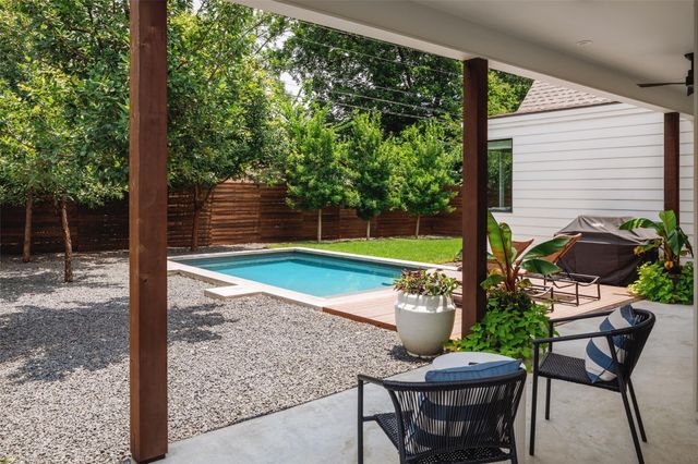 4701 S Forest DR, Austin, TX 78745