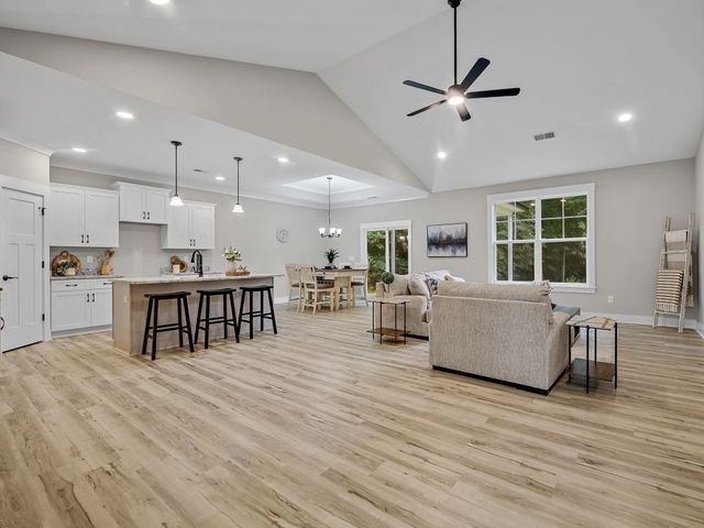 300 Canebrake Drive, Anderson, SC 29621