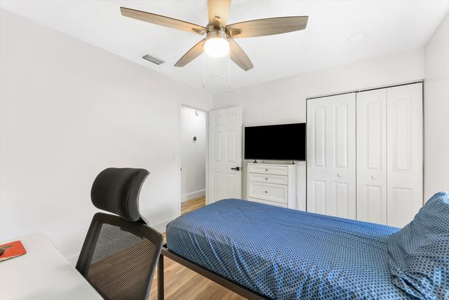 396 Monte Trail, West Palm Beach, FL 33415