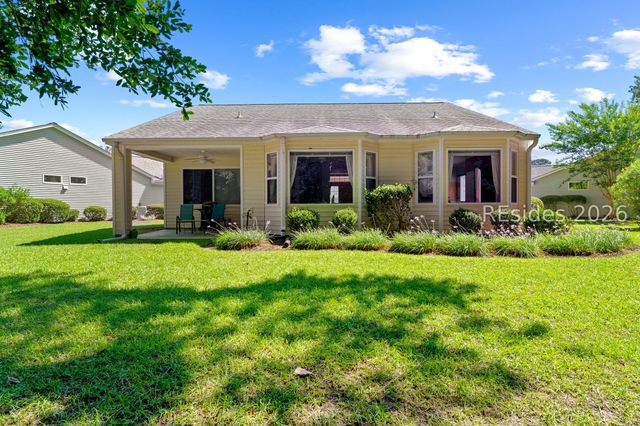 8 Coburn Ct, Bluffton, SC 29909