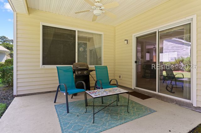 8 Coburn Ct, Bluffton, SC 29909