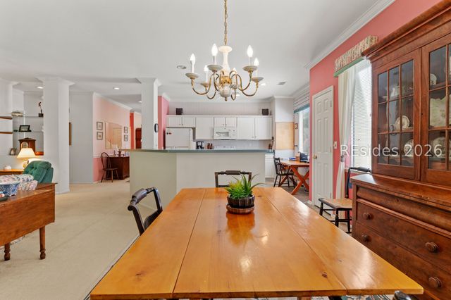 8 Coburn Ct, Bluffton, SC 29909