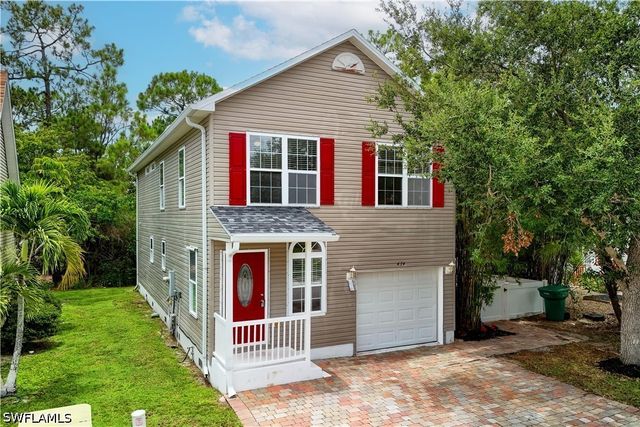 434 Leawood CIR, Naples, FL 34104