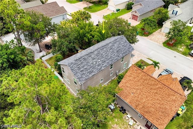 434 Leawood CIR, Naples, FL 34104
