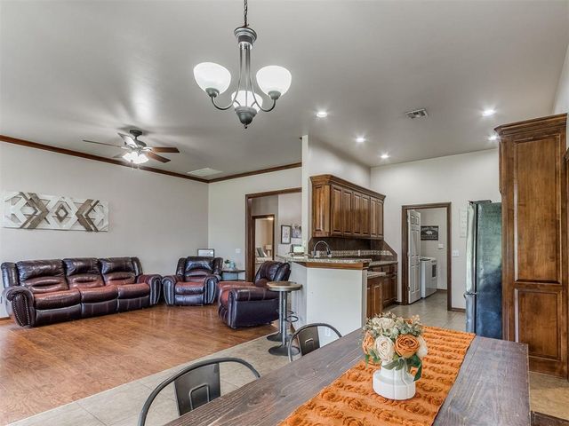 11409 Stonecrest, Guthrie, OK 73044