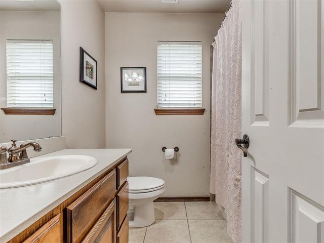 11409 Stonecrest, Guthrie, OK 73044