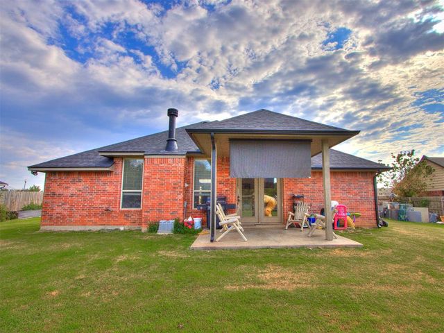 11409 Stonecrest, Guthrie, OK 73044