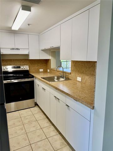601 SW 37th Avenue 303, Miami, FL 33135