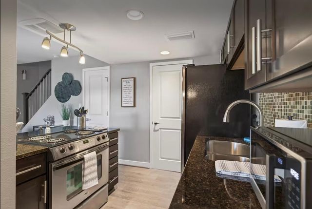 7845 E Valley Vista Drive, Scottsdale, AZ 85250