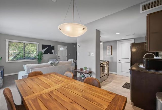 7845 E Valley Vista Drive, Scottsdale, AZ 85250