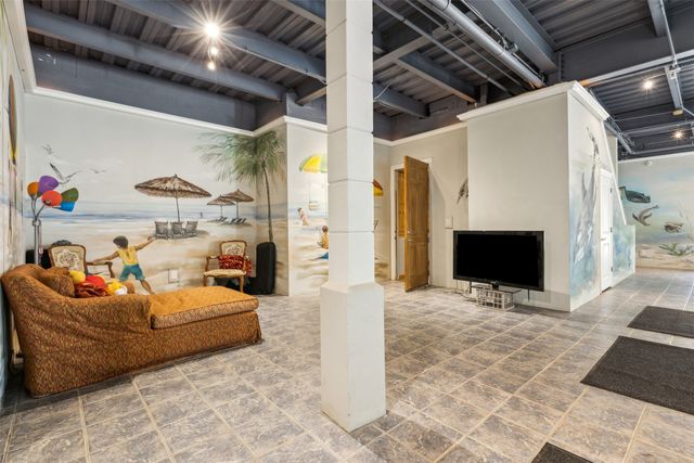 2109 Cooks Lane, Fort Worth, TX 76120