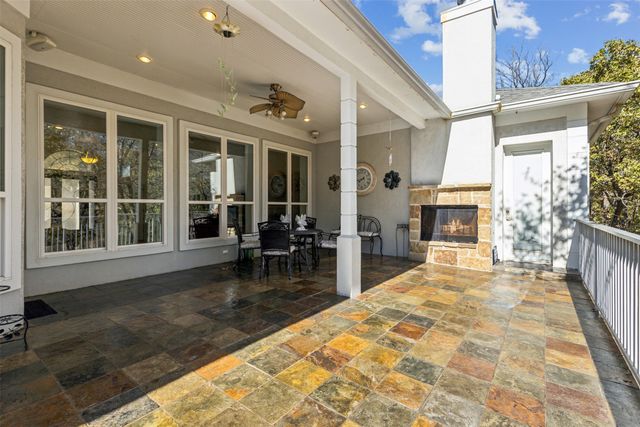 2109 Cooks Lane, Fort Worth, TX 76120