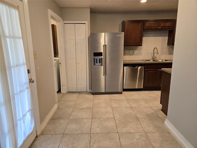 419 Woodhurst Drive, Coppell, TX 75019