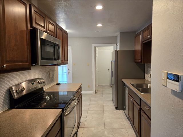 419 Woodhurst Drive, Coppell, TX 75019