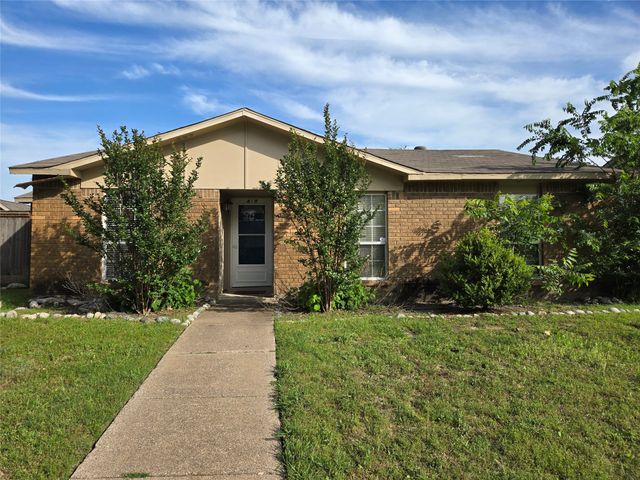 419 Woodhurst Drive, Coppell, TX 75019