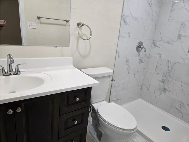419 Woodhurst Drive, Coppell, TX 75019