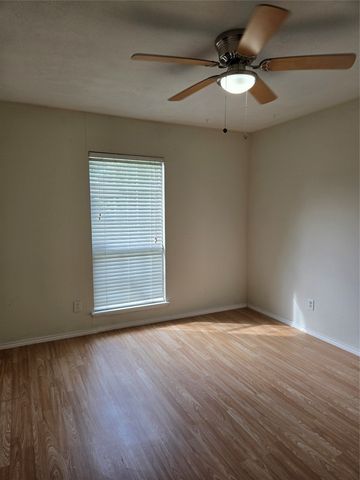 419 Woodhurst Drive, Coppell, TX 75019